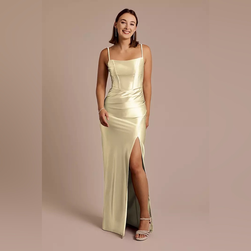 Sculpting Spaghetti Strap Aline in Champagne